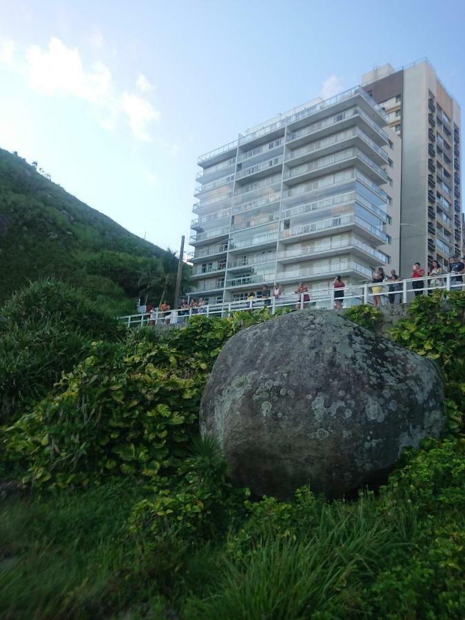 شقة غوارويا  في Apartamento Beira Mar المظهر الخارجي الصورة